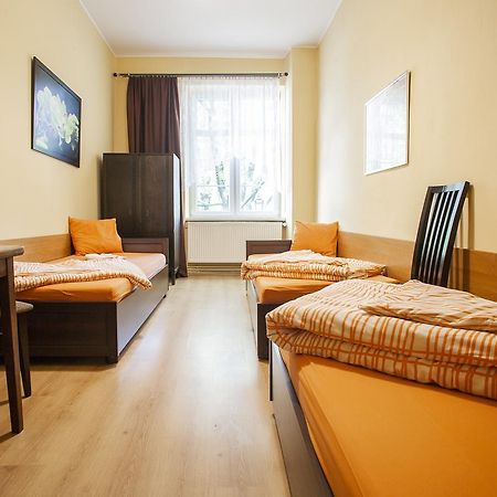Bed and Breakfast Momotown Privates Krakau Exterior foto
