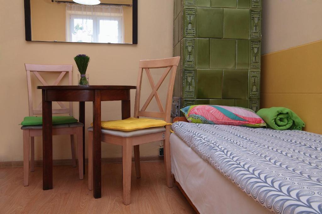 Bed and Breakfast Momotown Privates Krakau Zimmer foto