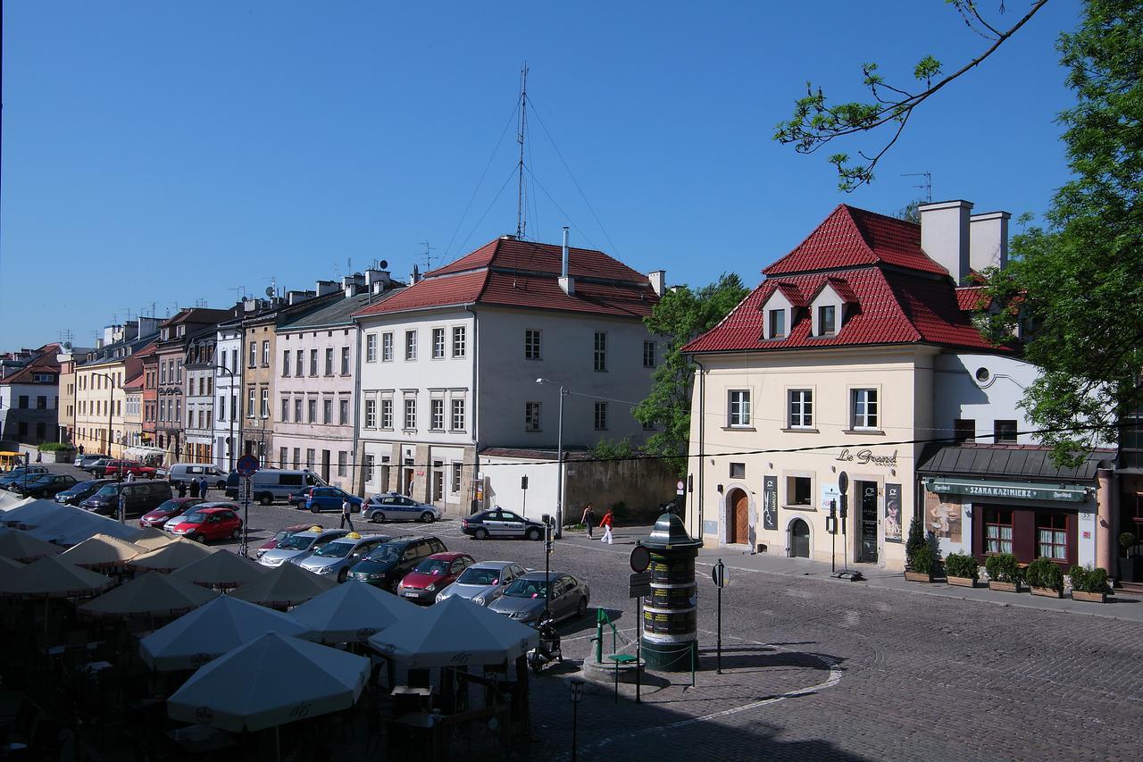 Bed and Breakfast Momotown Privates Krakau Exterior foto